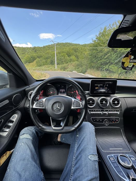 Mercedes C200 136 cp 2015