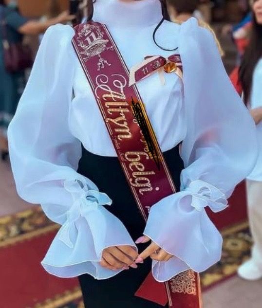 блузка как у Мерей Абилова