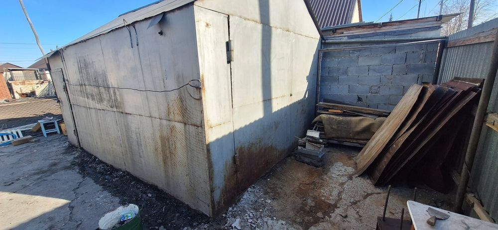 Продам металлический гараж