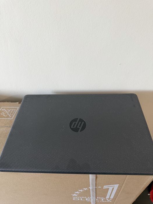 Ноутбук HP 15s-eq1162ur