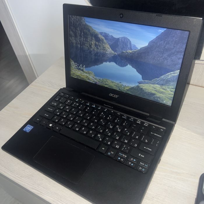 Ноутбук Acer TravelMate B1