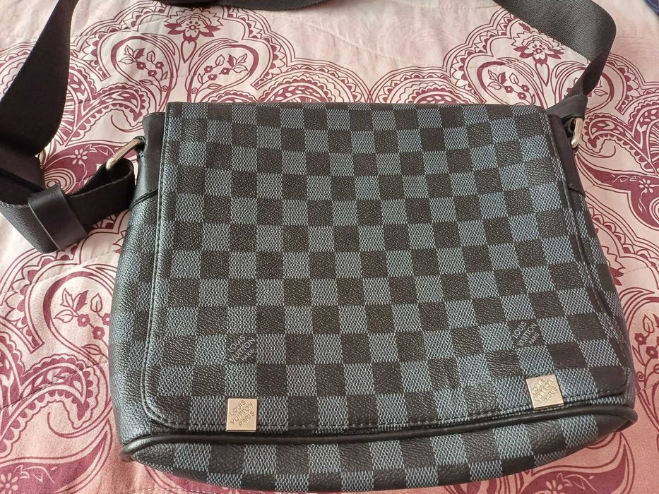 Мъжка чанта - Louis Vuitton