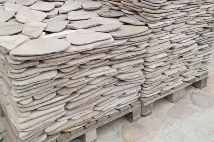 Piatra naturala de rau