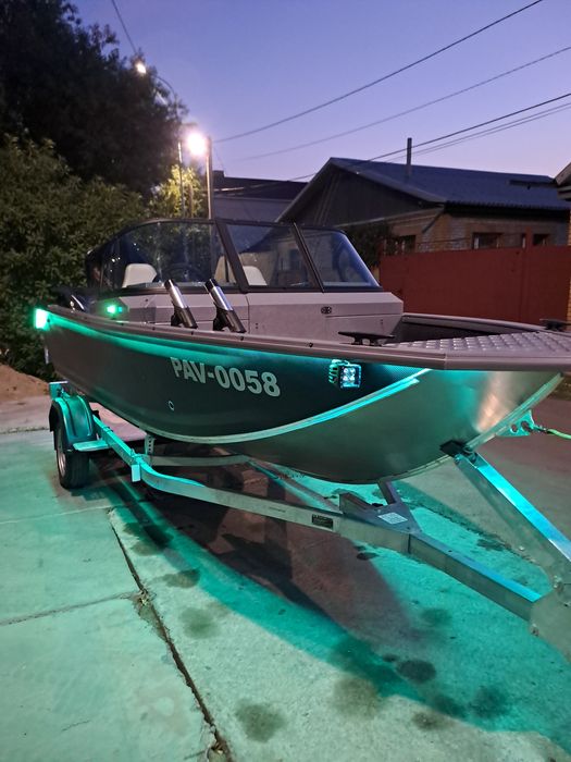 Катер   Волжанка