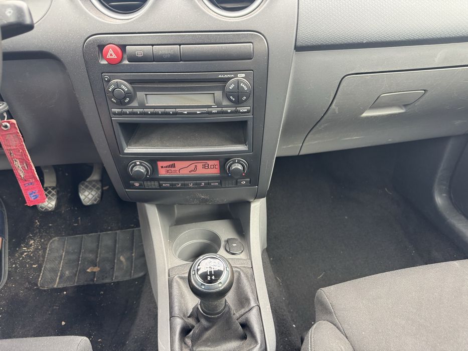 SEAT Ibiza 2008 — imagine 5