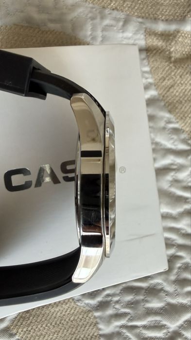 Продам часы Casio
