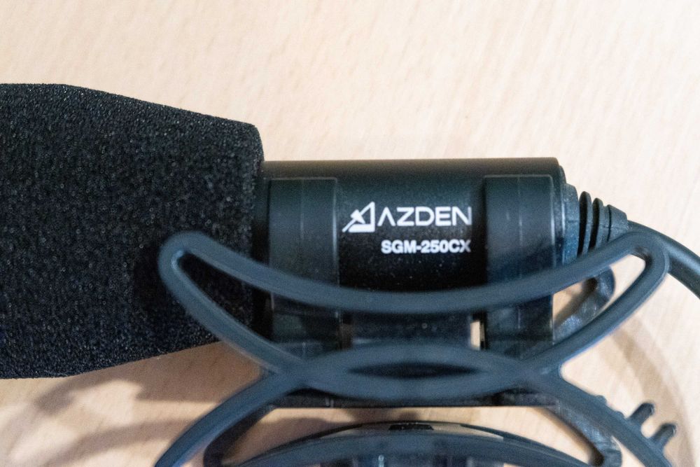 Microfon profesional Azden SGM-250MX compact