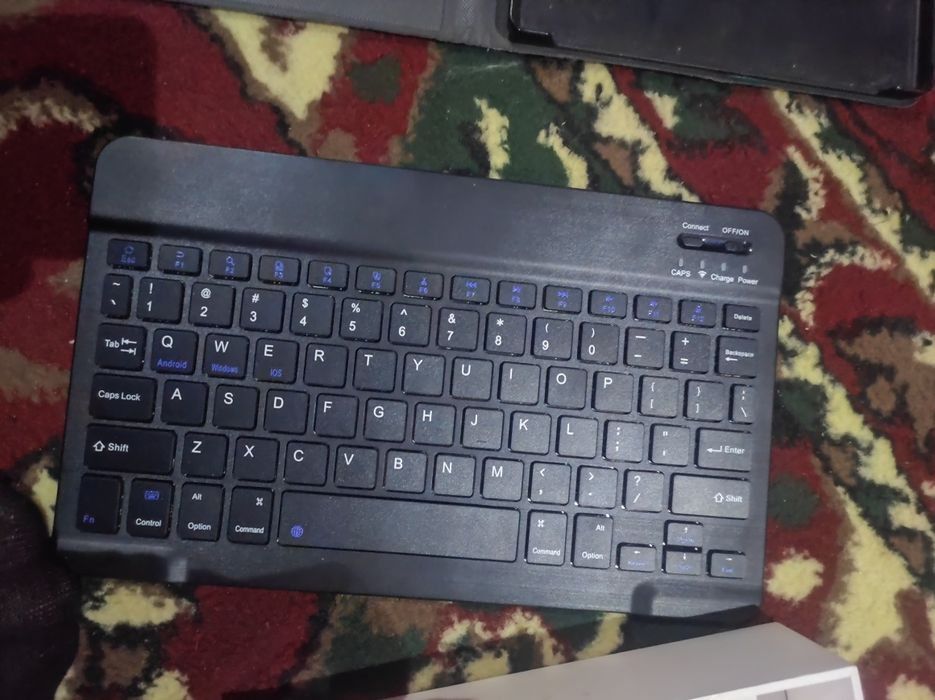 Umiio A19 pro plansheti klaviaturali chexo 6/128 pamyatl