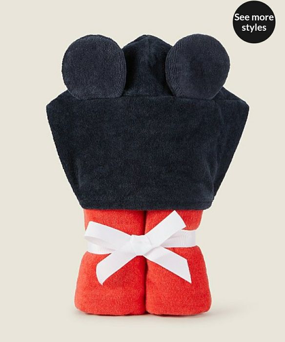 Disney Mickey Mouse / Дисни Мики Маус хавлия с качулка