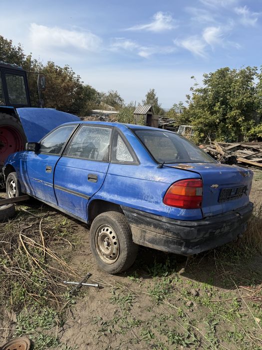 Opel astra f по дешовки