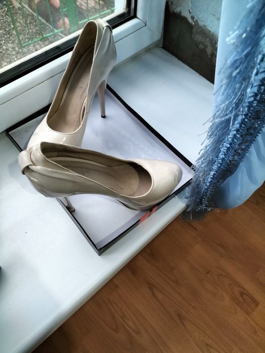 Продам туфли женские модельные б/у́