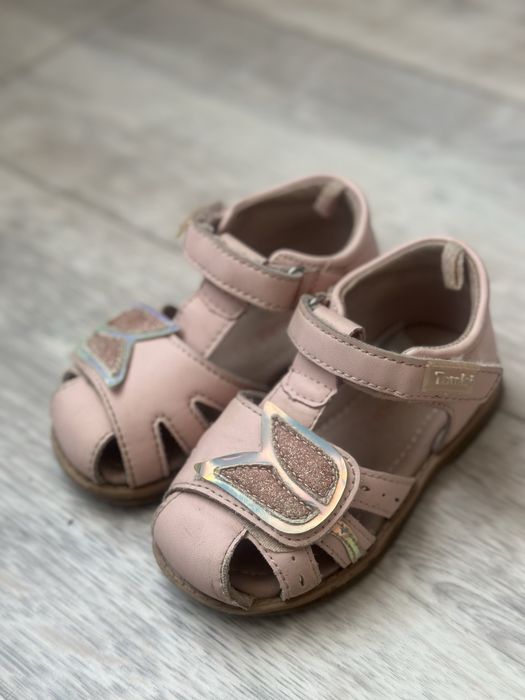 Сандалии детские