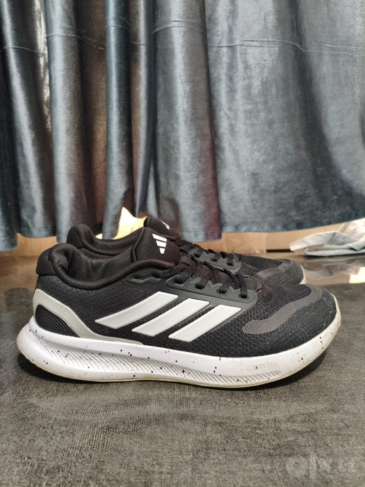 Оригинальные кроссовки Adidas Runfalcon