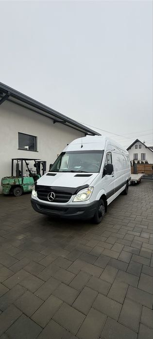 Mercedes Benz Sprinter 519