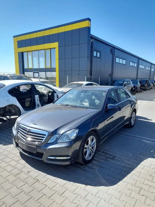 Dezmembram Mercedes-Benz E Class W212 2.2 CDI an fabr. 2012