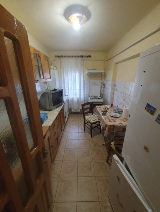 Proprietar vand apartament