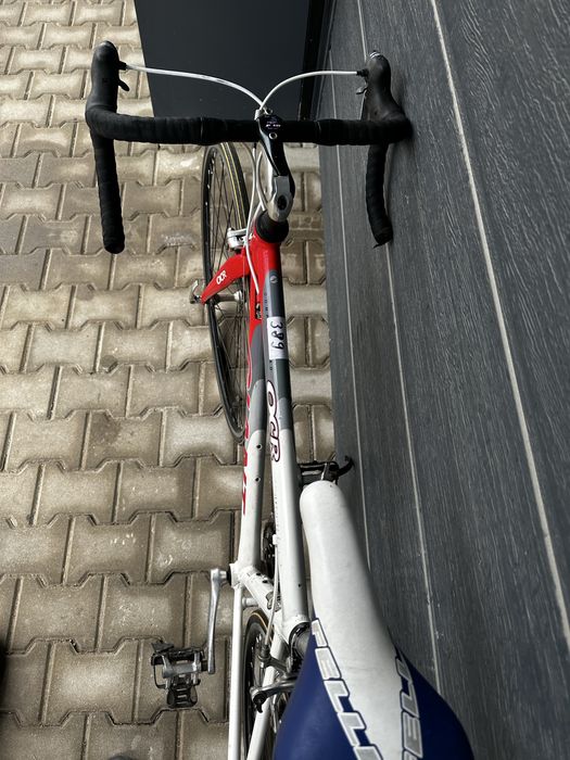 Шосеен велосипед GIANT 700C , 45см , 3х8