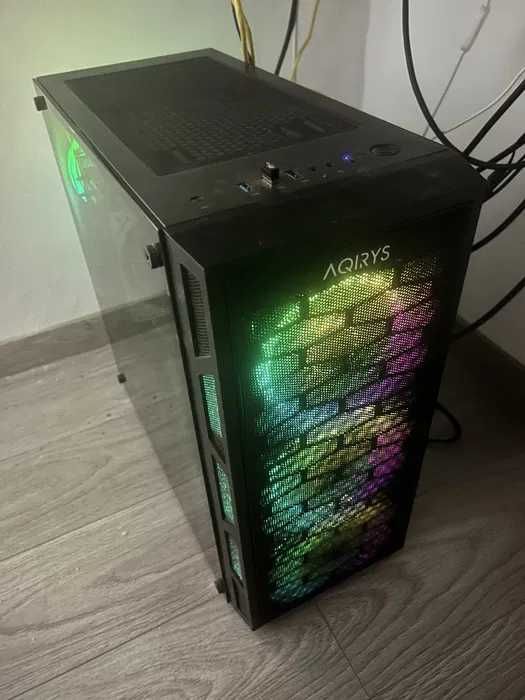 Vand PC Gaming (ruleaza orice)