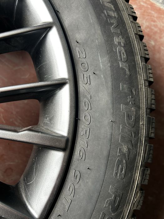 Продам резину в хорошем состоянии