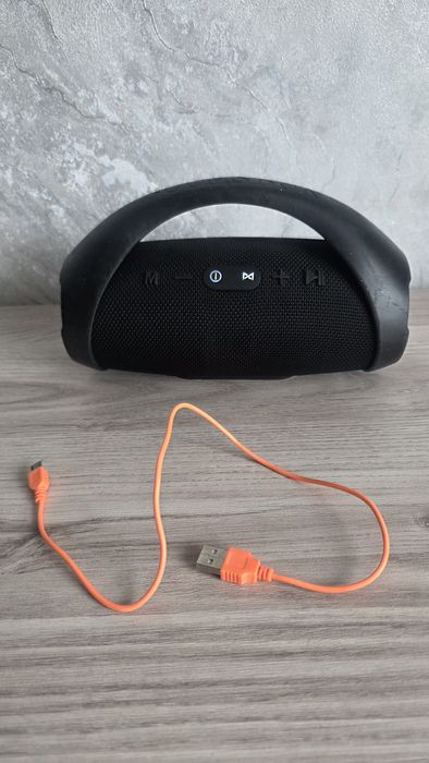 Продам бум бокс колонку