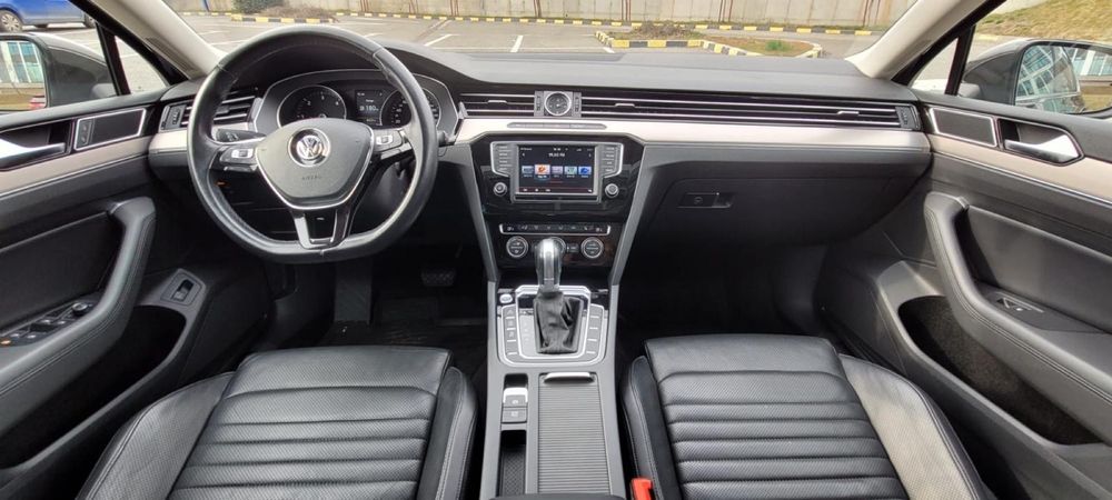 VW Passat 2.0 TDI 190 CP DSG 4M Executive Panorama