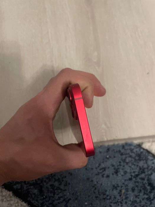 Schimb iPhone 13 mini și iPhone 12