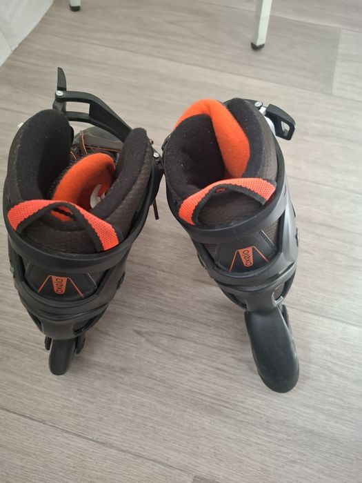 Продам роликовые коньки