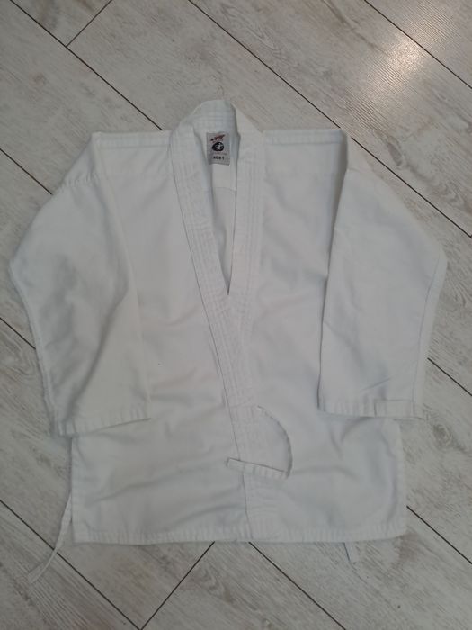 Кимоно каратэ 128см 7-8лет и для 5-6лет