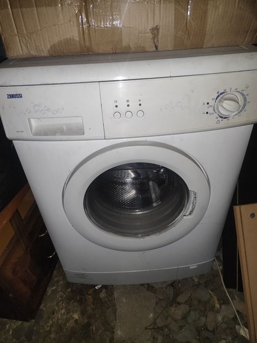 Продам стиральную машину