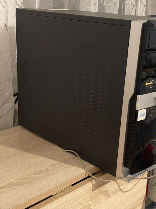 Продам компютер игравой