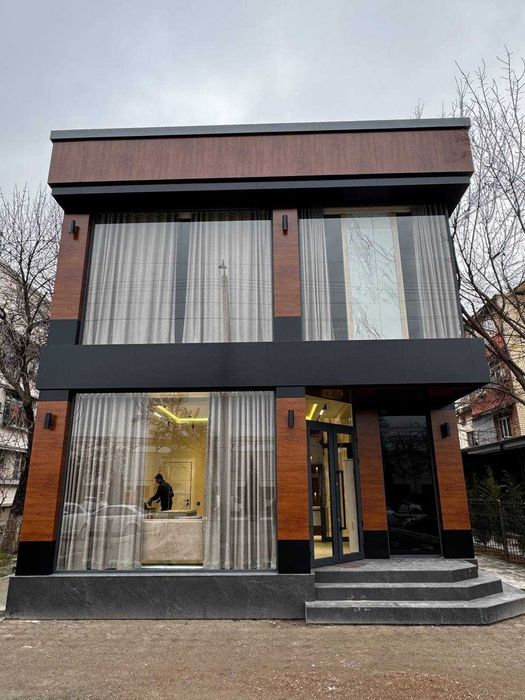 Срочна Продаётся 2 Этажное Офис 120м²  Чиланзар 1 Линия Афруз Кафе