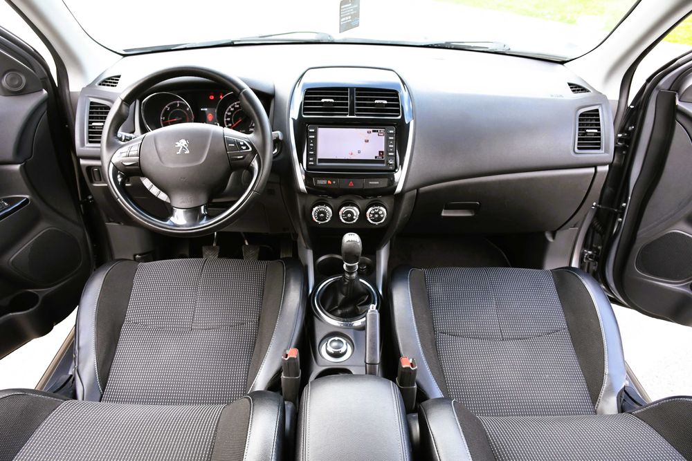 Peugeot 4008 4X4  1.8 150 cai 12 luni Garantie