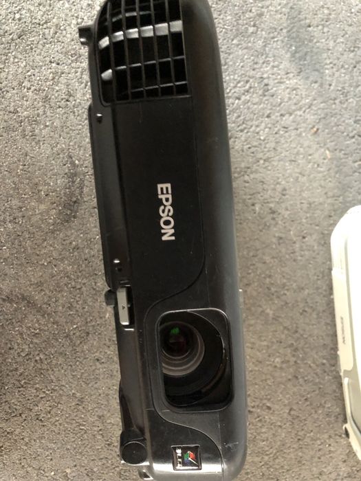 проекторы Epson 4