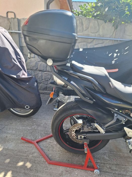 Topcase Yamaha Fz6 Fz1 Hornet 600