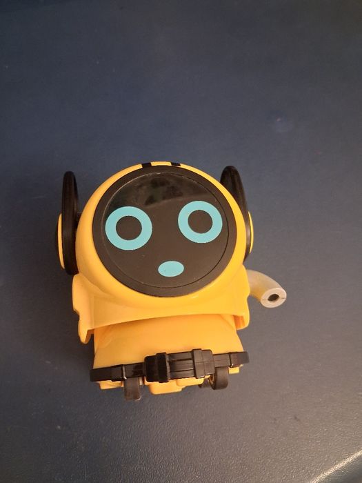 Продам Бу робота