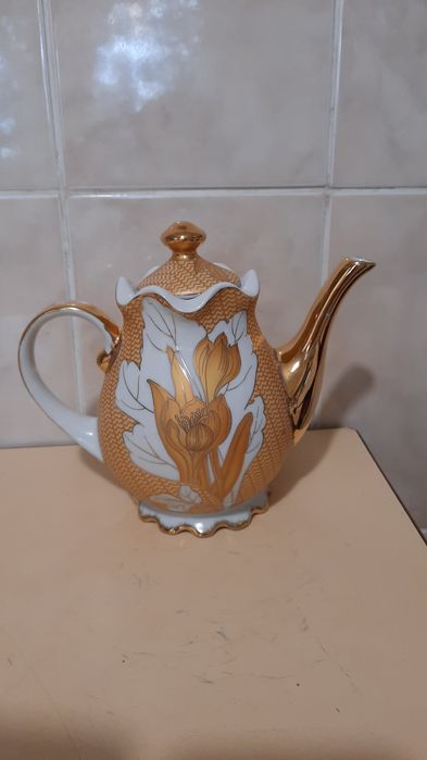 Чайный сервиз из керамики, Россия
