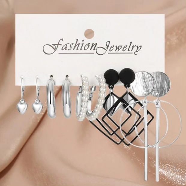 Серьги , комплект, новые