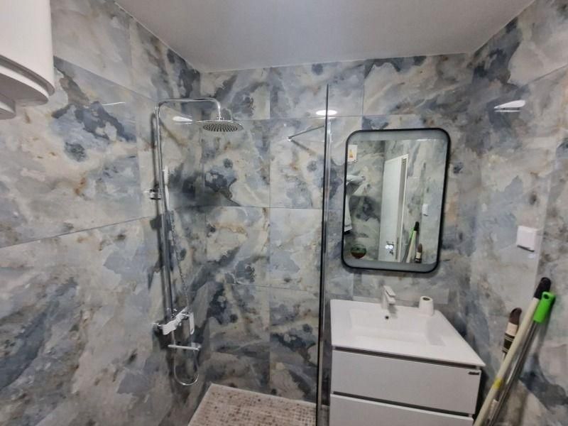 Дава се под наем Двустаен апартамент в София, Надежда 2 - 60 кв.м за 597.21 € - Снимка #5