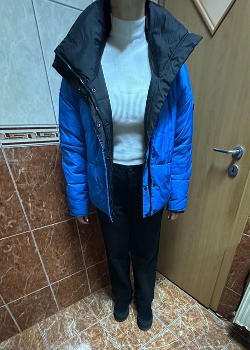 Vand geaca Calvin Klein Performance pentru femei marimea S