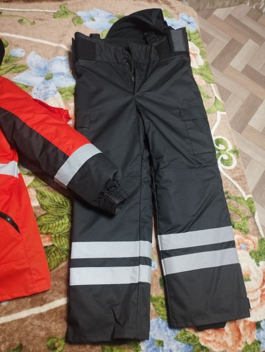 Продаю теплую спецодежду. Костюм