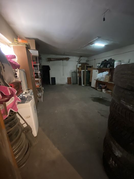 Продаются два дома с магазином