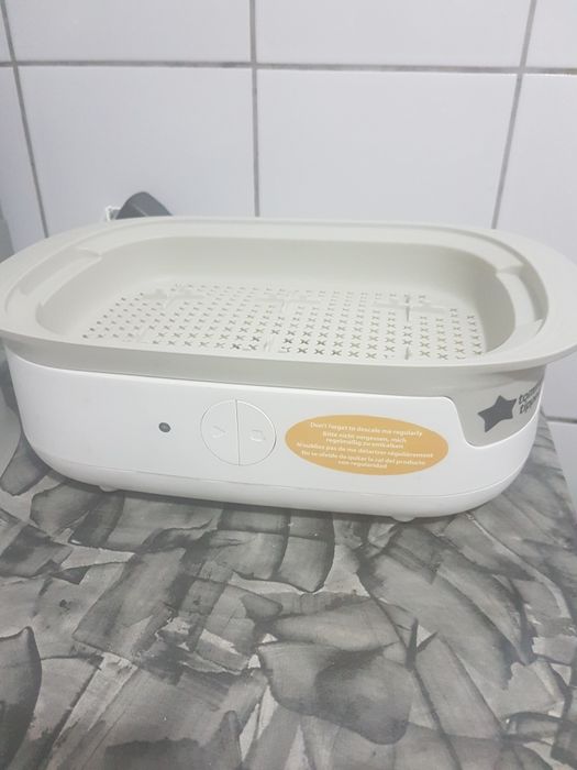 Sterilizator electric Tommee