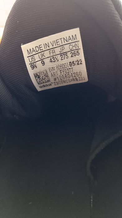 Кроссовки 42 размер adidas оригинал