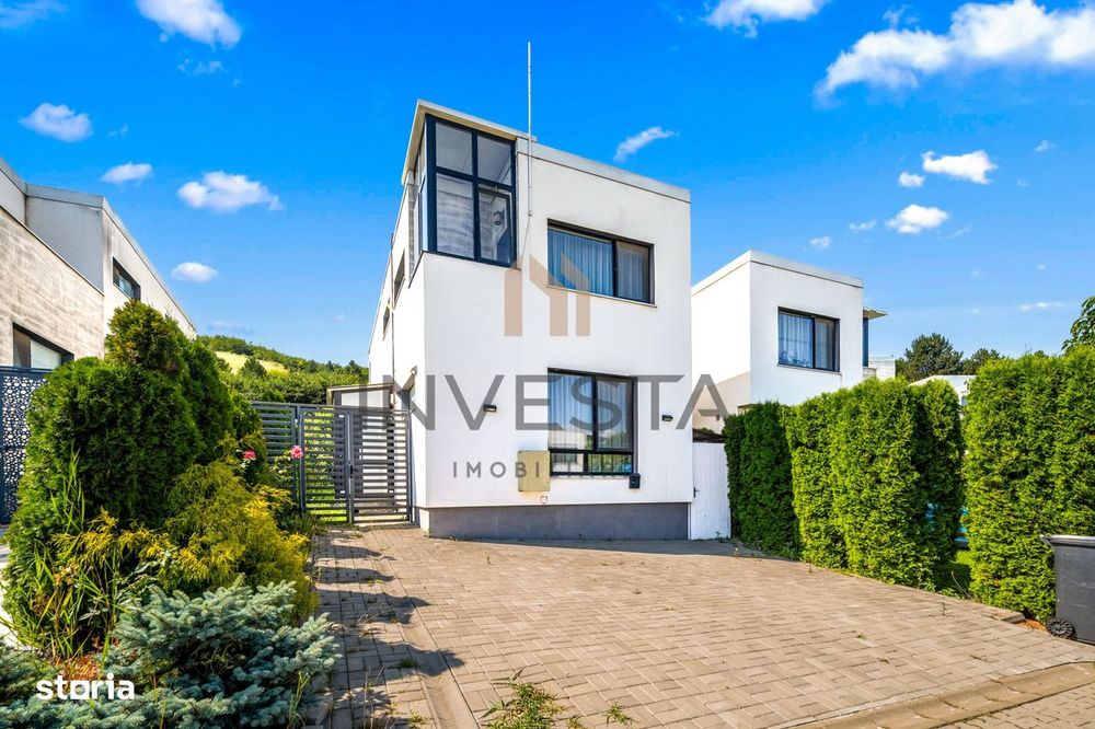 Duplex White House | Energie proprie | langa padure si VIVO - Razoare