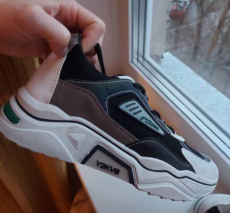 Кросовки мужские 43й