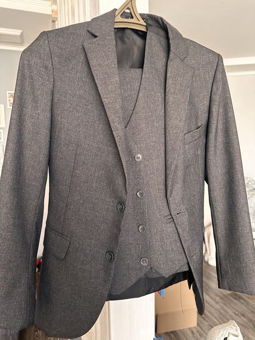 Костюм тройка для мальчика