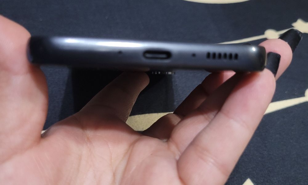 Vând Samsung a 34 5g