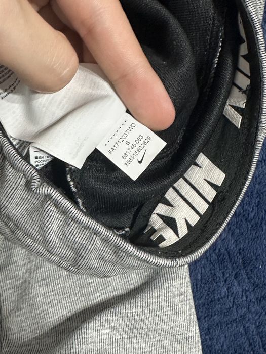 Pantaloni nike barbati