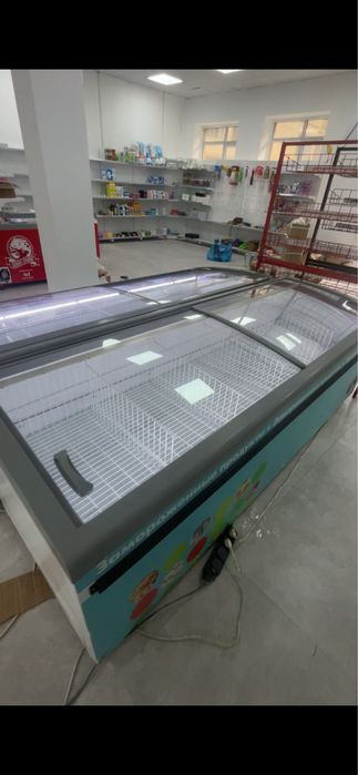 Морозильник бонета для магазина