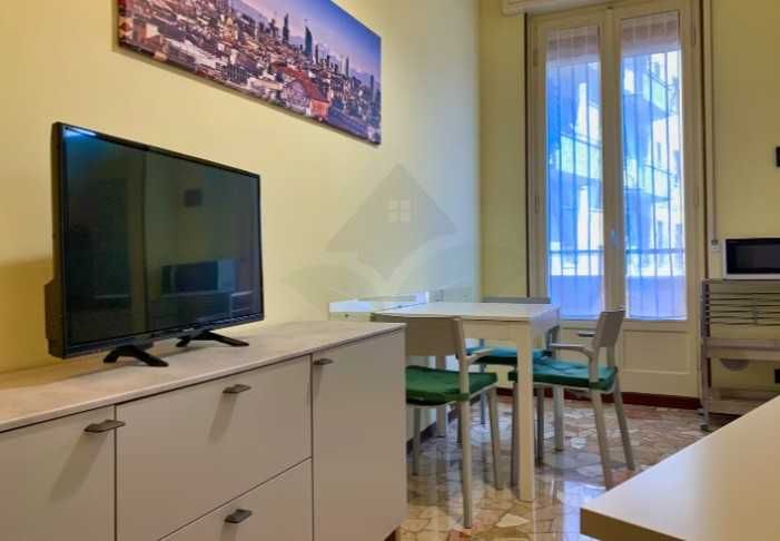 Дава се под наем Четиристаен апартамент в Пловдив, Съдийски - 85 кв.м за 448.8 € - Снимка #1